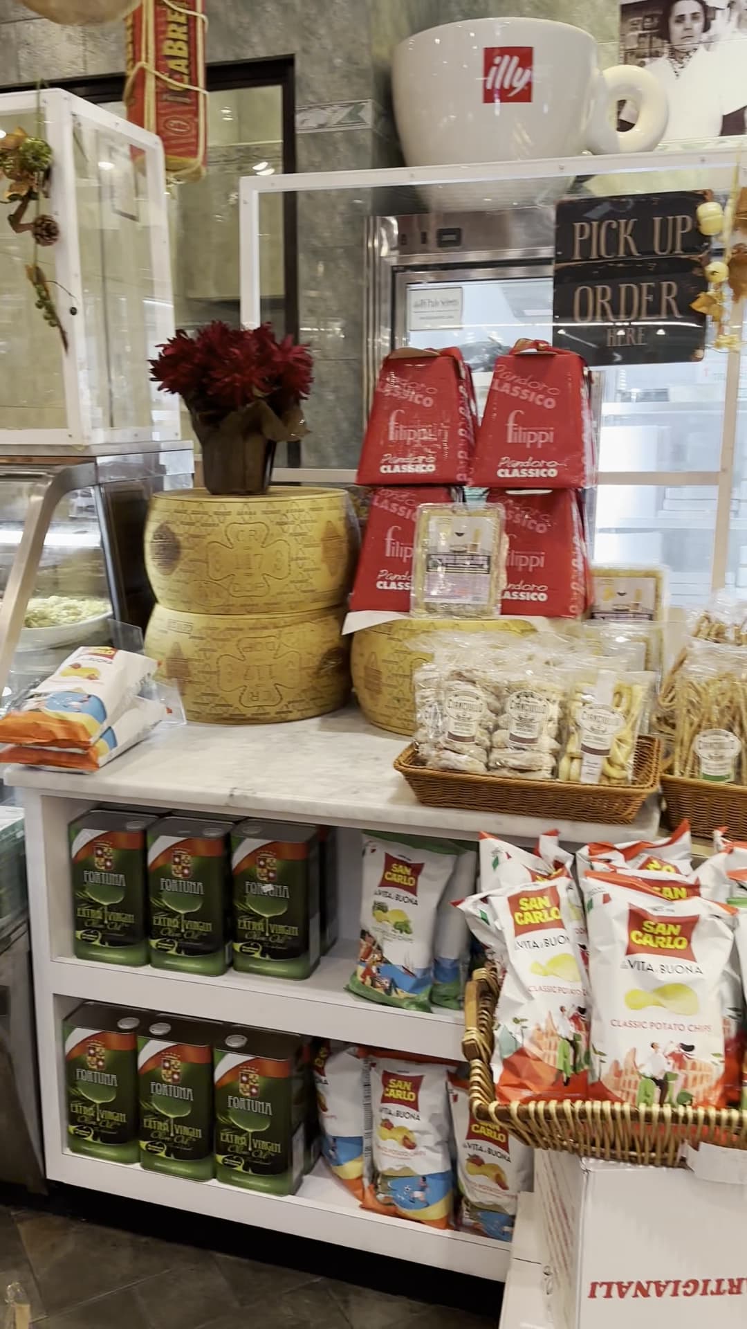 Di Palo's Fine Foods gallery 20
