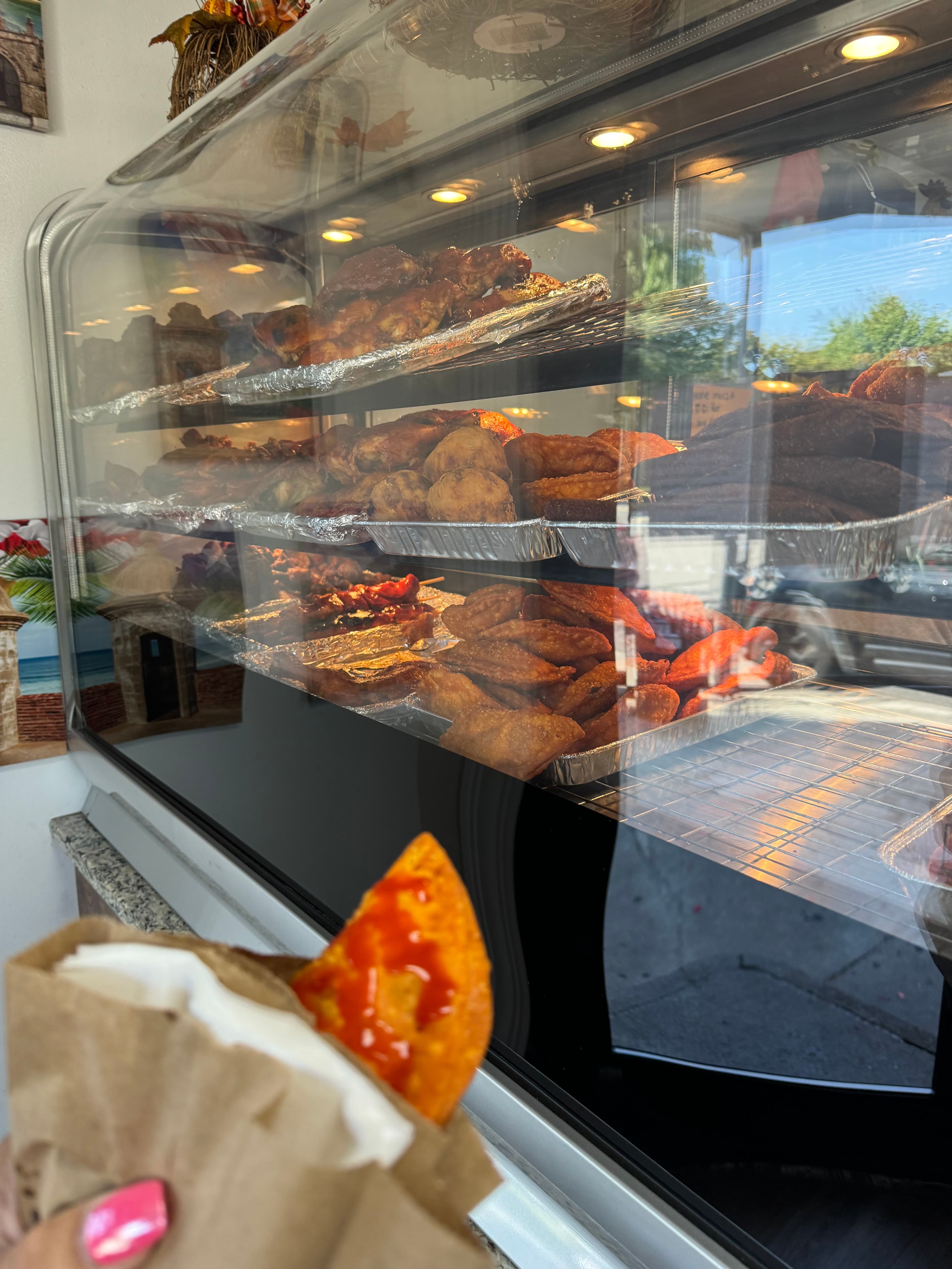 Montes Grocery Deli gallery 2