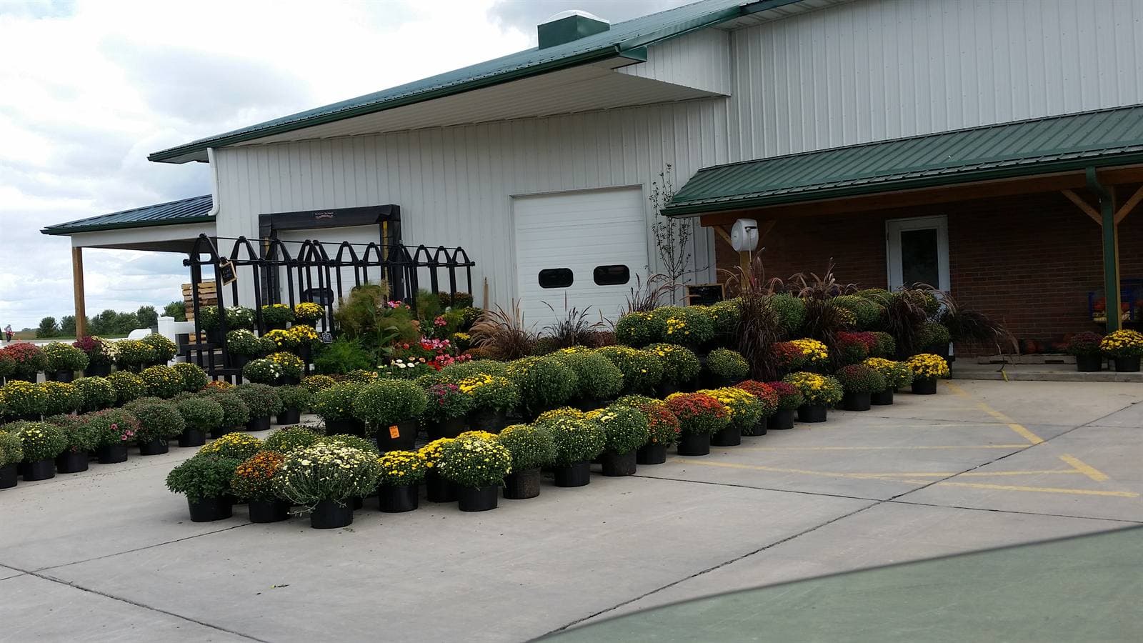 Stringtown Grocery gallery 20